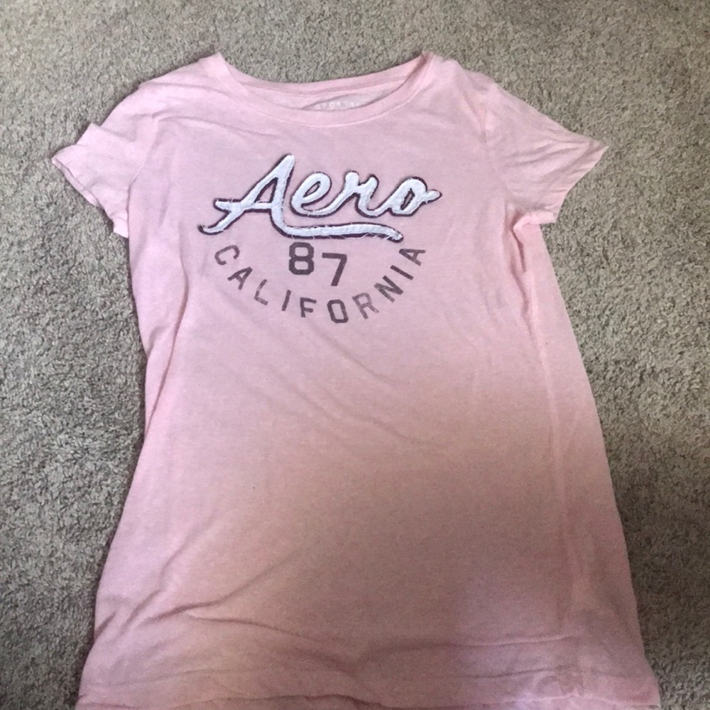 Pink t shirt aero